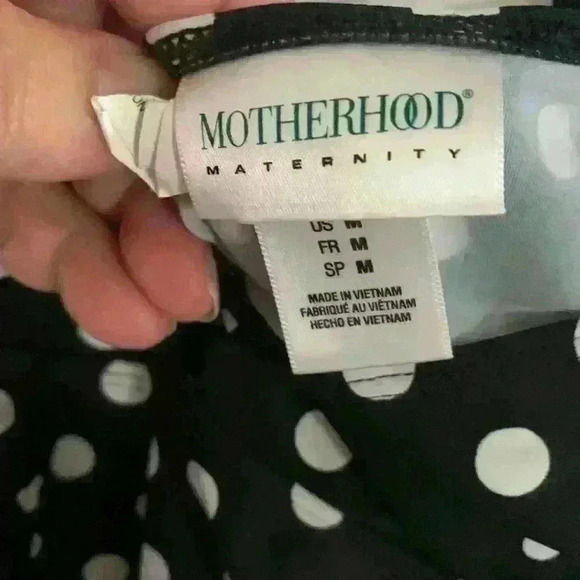 Motherhood maternity swim top black and white polkadot size medium - Picture 4 of 4